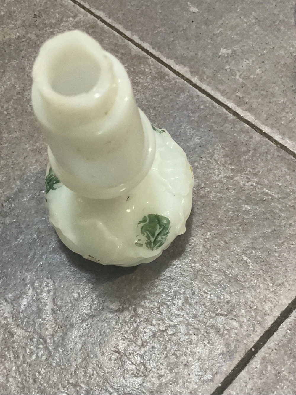 N/A elegant cream
